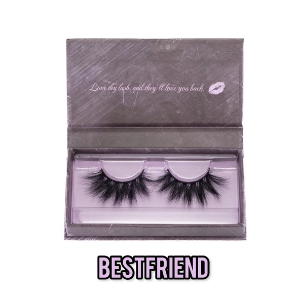 False lashes - Picture 4 of 11